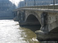 021-pont-alma_7352