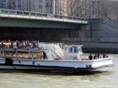 023-bateau_mouche_7884